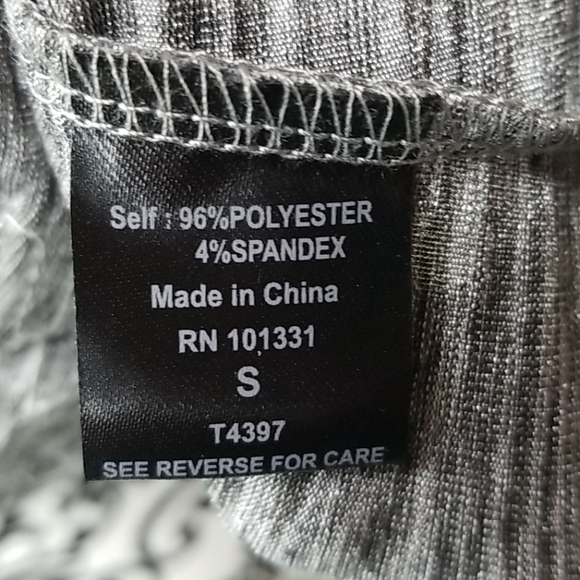 Charlotte Russe small Sequined shortsleeved blouse - Picture 6 of 8